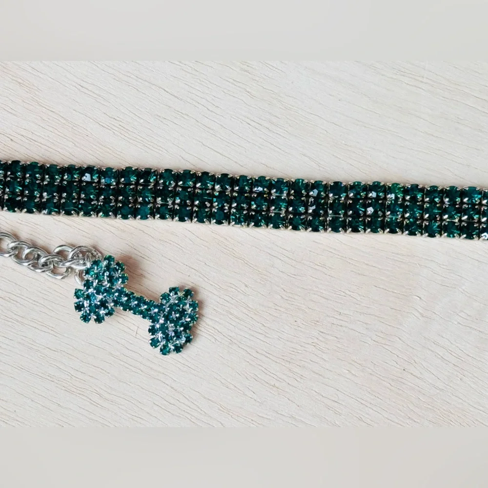 FANCY Dazzling Emerald Green Jewels & Silver Stretchy Dog Collar & Bone Charm